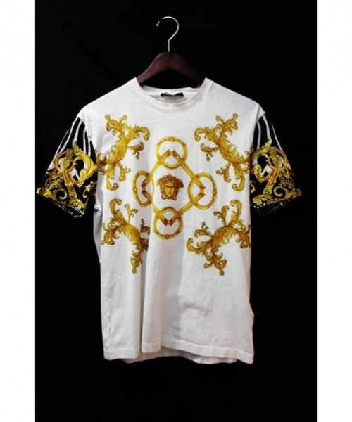 中古 古着通販 Versace ヴェルサーチ バロック柄tシャツ ホワイト サイズ ｍ ブランド 古着通販 トレファク公式 Trefac Fashion