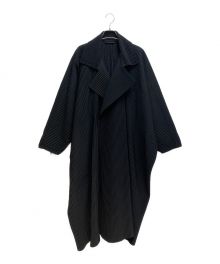 HOMME PLISSE ISSEY MIYAKE（オムプリッセ イッセイ ミヤケ）の古着「Pleats long coat (プリーツロングコート)」｜ブラック