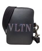 VALENTINOヴァレンティノ）の古着「Neon Logo Shoulder Bag（ネオンロゴショルダーバッグ）」｜ブラック