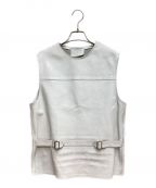 PRADAプラダ）の古着「23SS Belted leather pullover vest (ベルテッドレザープルオーバーベスト)」｜ホワイト