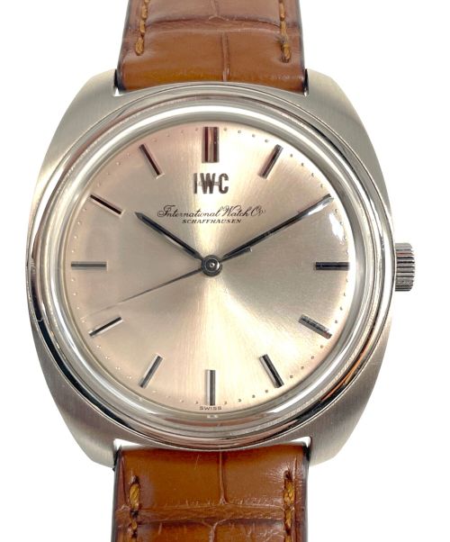 IWC（アイダブリューシー）IWC (アイダブリューシー) オールドインター Ref.1819 シルバー文字盤の古着・服飾アイテム