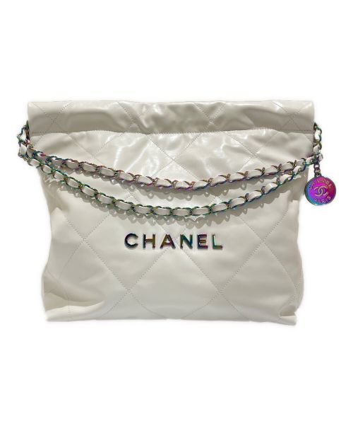 CHANEL（シャネル）CHANEL (シャネル) シャネル22 チェーンショルダーバッグ 2024年クルーズコレクション ホワイトの古着・服飾アイテム