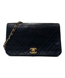 CHANEL（シャネル）の古着「シングルフラップチェーンショルダーバッグ マトラッセ23」｜ブラック×ゴールド金具