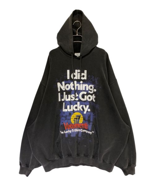 VETEMENTS（ヴェトモン）VETEMENTS (ヴェトモン) I GOT LUCKY HOODIE ブラック サイズ:Mの古着・服飾アイテム