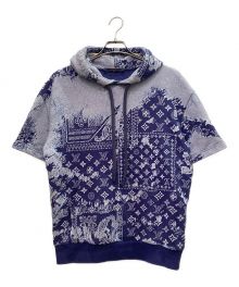 LOUIS VUITTON（ルイ ヴィトン）の古着「Monogram Bandana Short-Sleeved Hoodie/モノグラム バンダナ ショートスリーブ フーディ/22AW」｜ブルー