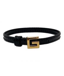 GUCCI（グッチ）の古着「Gプレートブレスレット」｜ブラック×ゴールド