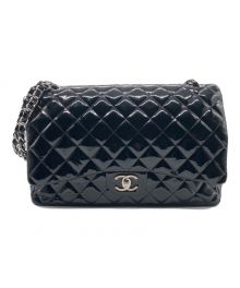 CHANEL（シャネル）の古着「パテントデカマトラッセチェーンショルダーバッグ」｜ブラック