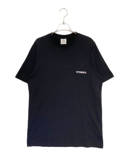 VETEMENTS（ヴェトモン）VETEMENTS (ヴェトモン) ワンポイントロゴカットソー ブラック サイズ:Mの古着・服飾アイテム