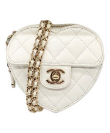 CHANEL（シャネル）の古着「ハートシェイプマトラッセ」｜ホワイト