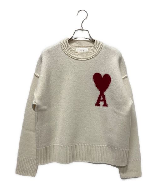 AMI Alexandre Mattiussi（アミ アレクサンドル マテュッシ）AMI Alexandre Mattiussi (アミ アレクサンドル マテュッシ) RED ADC SWEATER アイボリー サイズ:XS 未使用品の古着・服飾アイテム