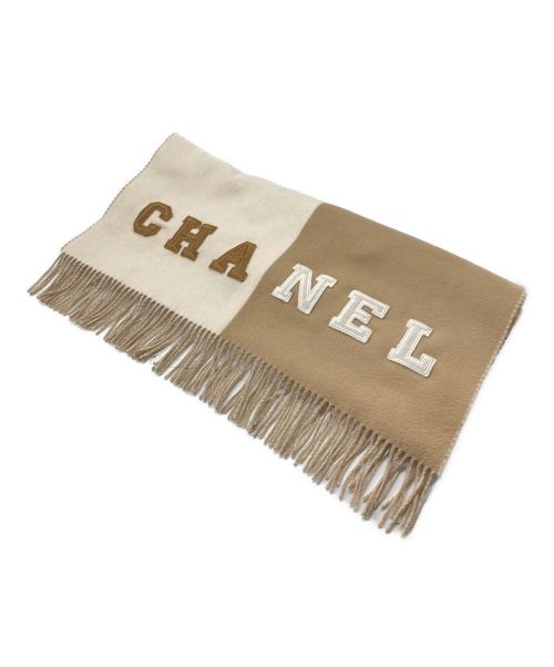 CHANEL（シャネル）CHANEL (シャネル) カシミヤ & シアリング ラムスキン ココ ストール ベージュ サイズ:200cm×65cm 未使用品の古着・服飾アイテム