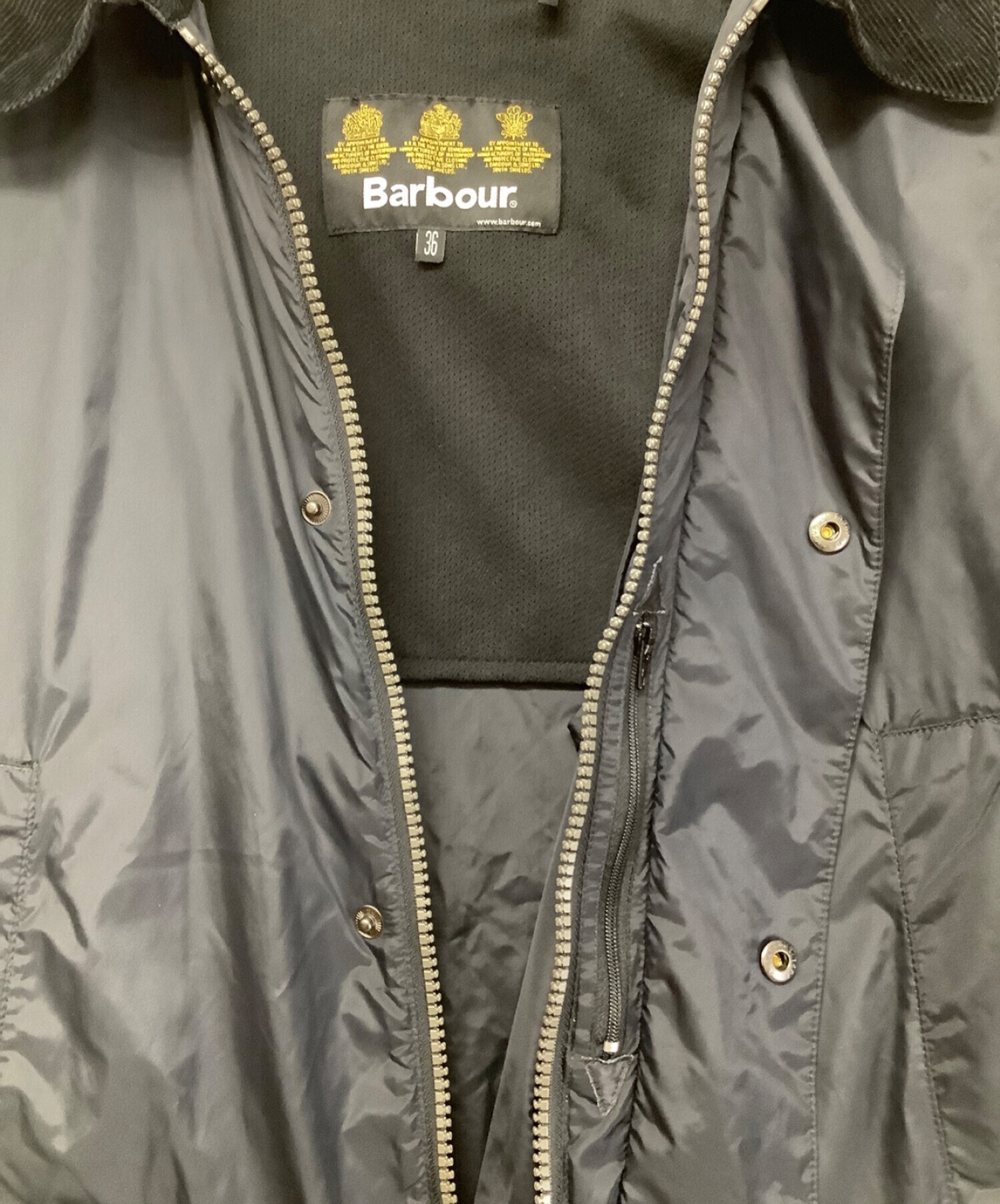 Barbour (バブアー) ボーダー スリムフィット ナイロンコート ブラック サイズ:36