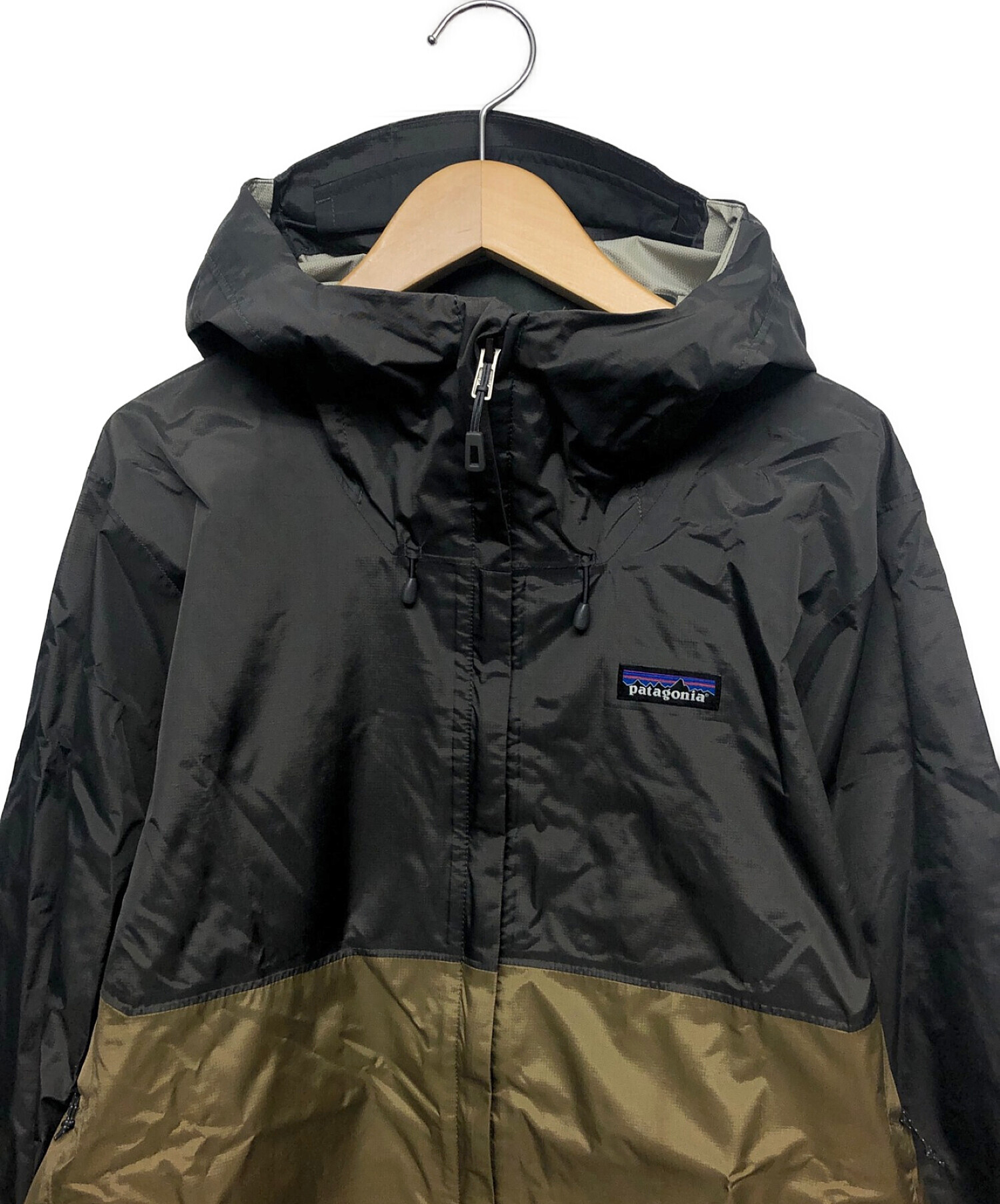 中古・古着通販】Patagonia (パタゴニア) マウンテンパーカー グレー