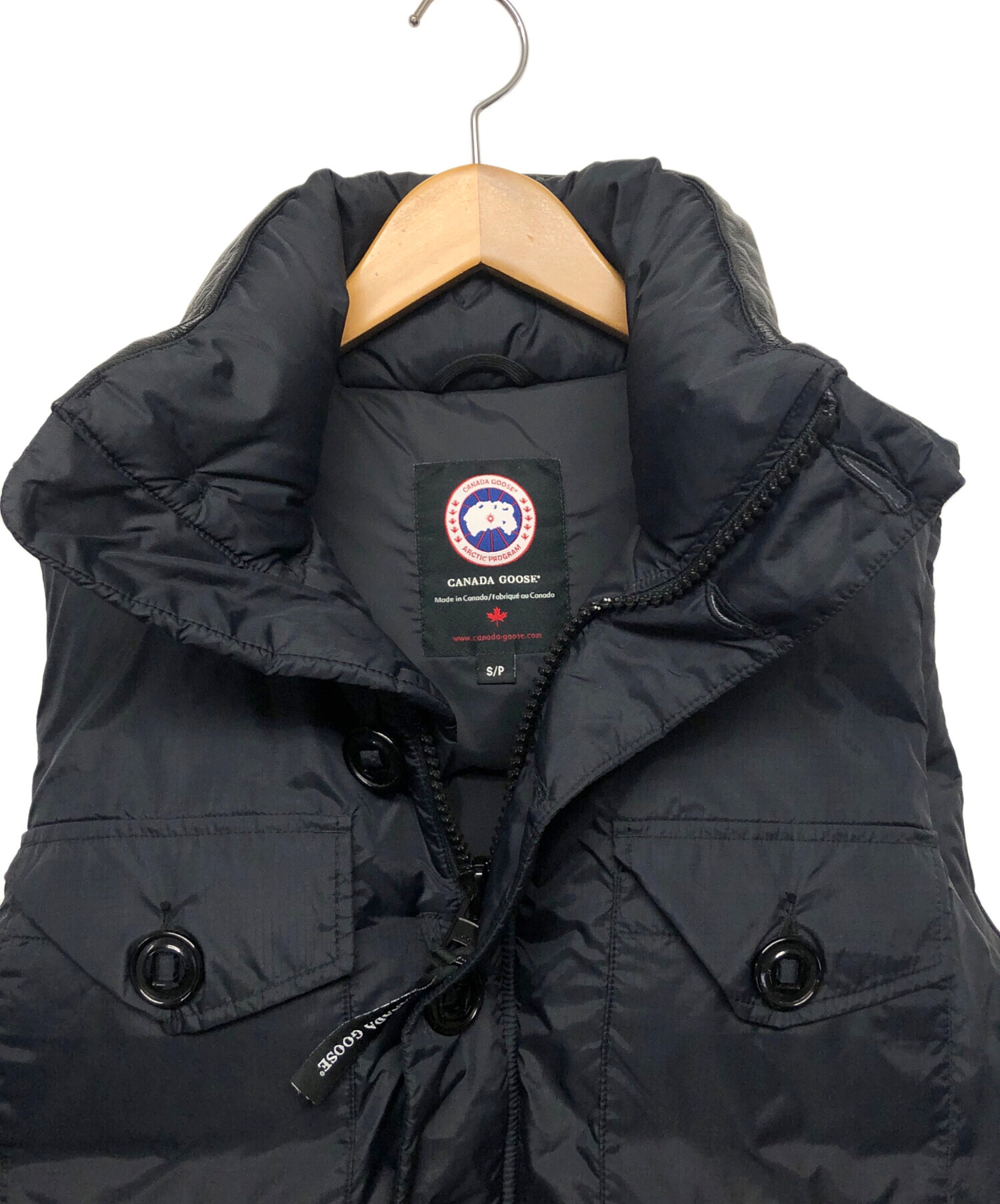 中古・古着通販】CANADA GOOSE (カナダグース) モントリオールダウンベスト ネイビー サイズ:S｜ブランド・古着通販  トレファク公式【TREFAC FASHION】スマホサイト