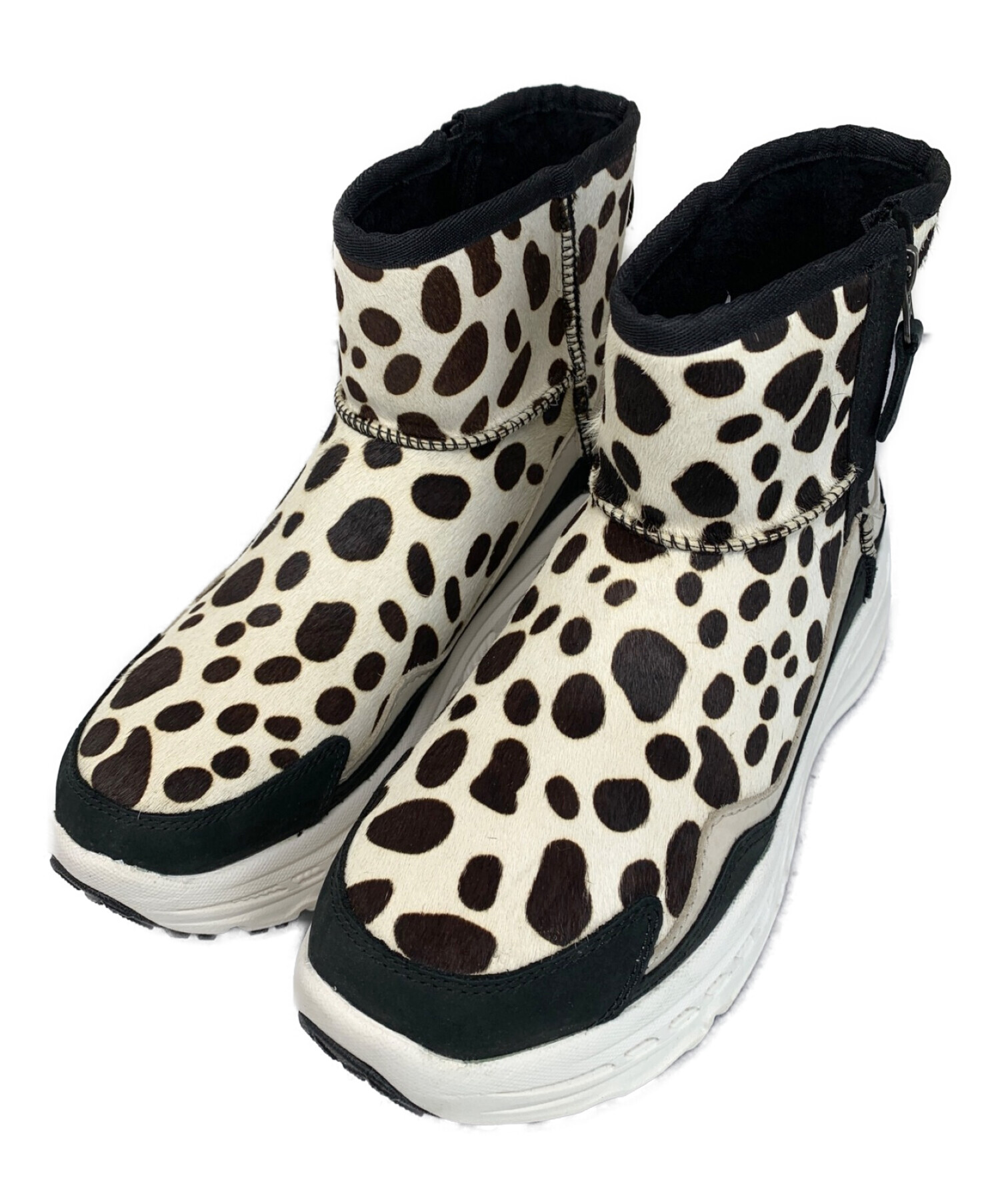 UGG (アグ) ブーツ UGG Classic Dalmatian ホワイト×ブラック サイズ:26.5cm