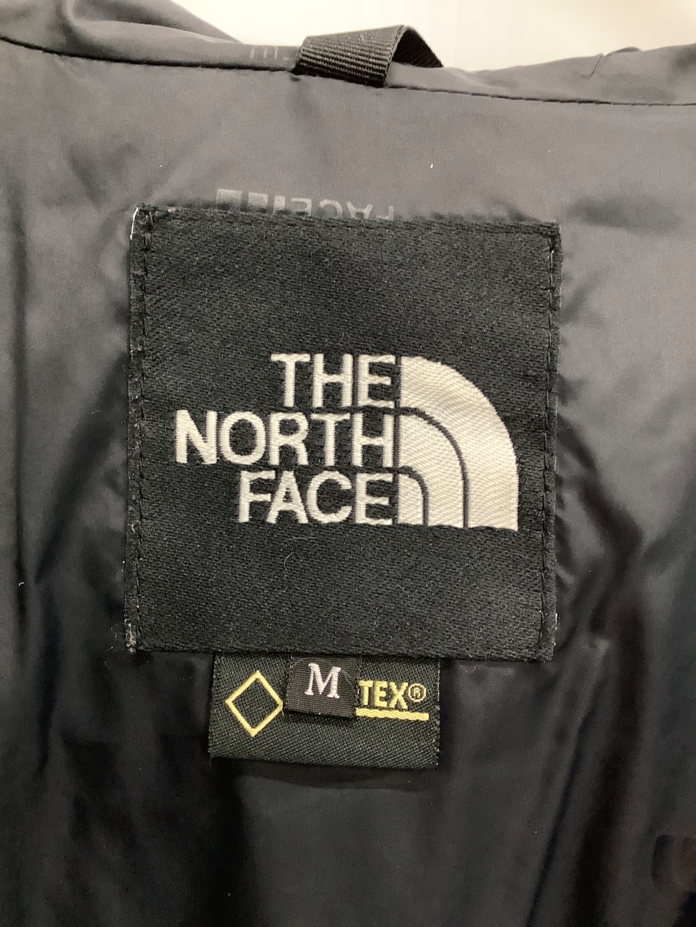 THE NORTH FACE (ザ ノース フェイス) マウンテンパーカー ネイビー サイズ:M