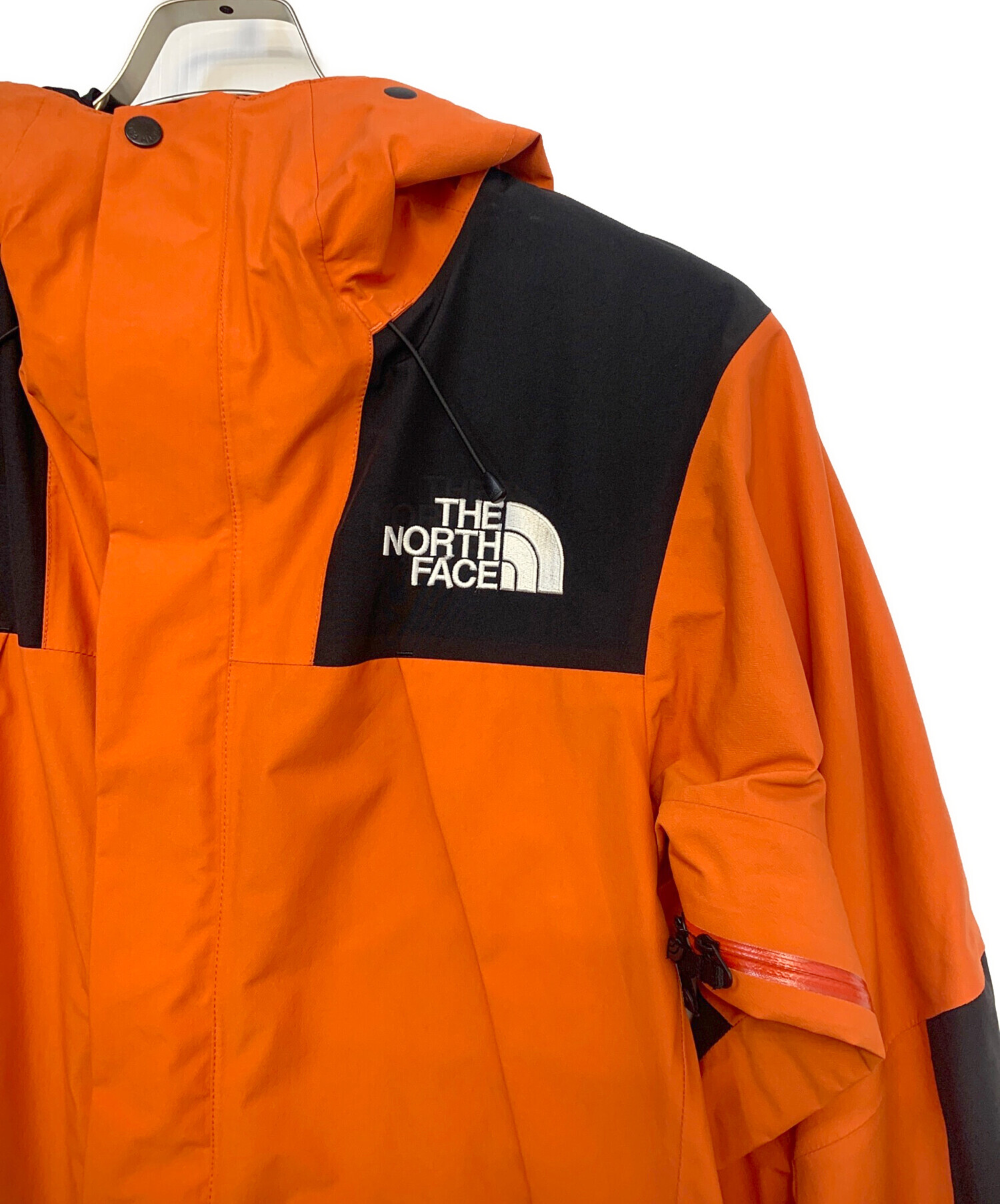 中古・古着通販】THE NORTH FACE (ザ ノース フェイス) マウンテンジャケット オレンジ×ブラック サイズ:M｜ブランド・古着通販  トレファク公式【TREFAC FASHION】スマホサイト