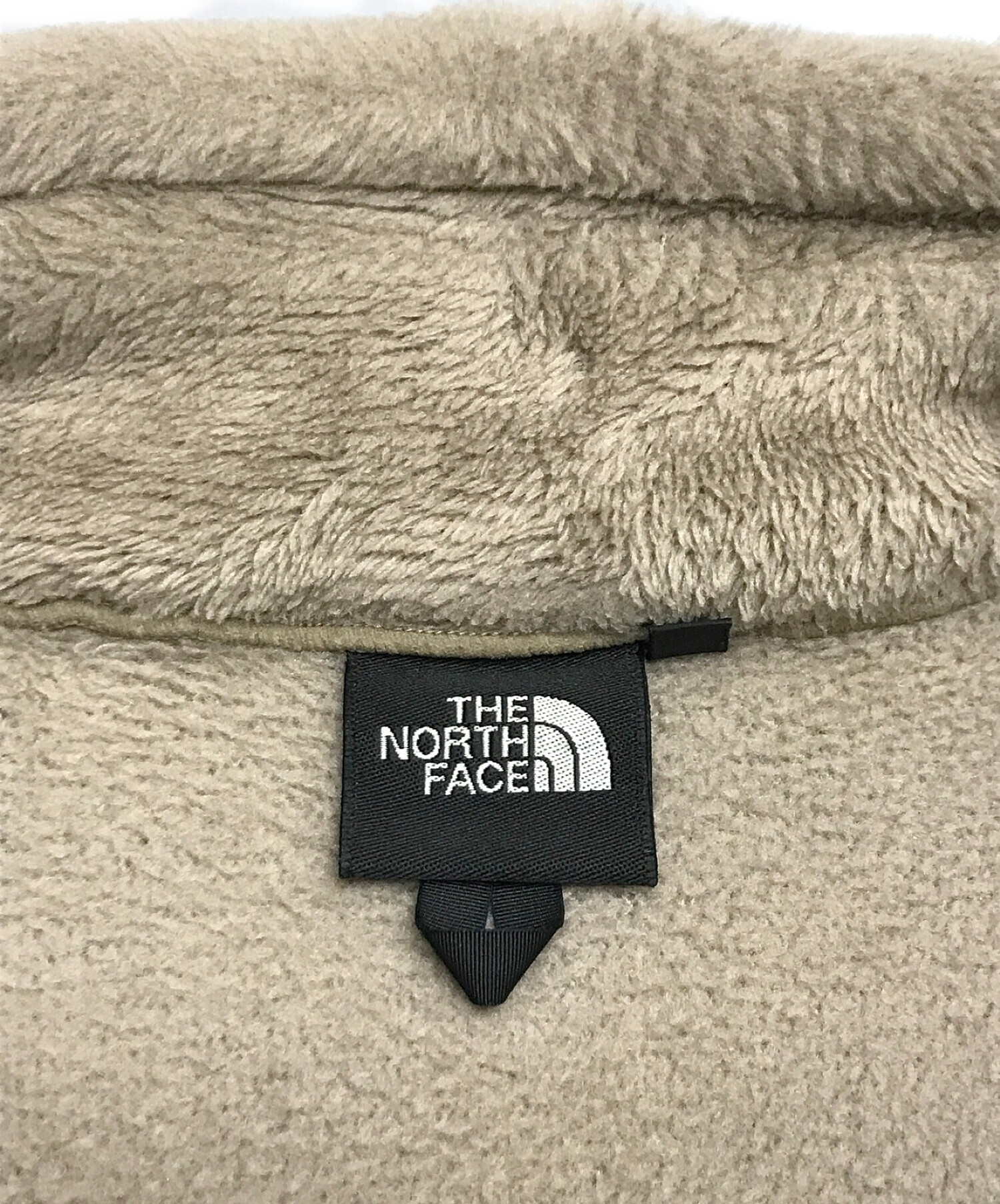 THE NORTH FACE (ザ ノース フェイス) THE NORTH FACE(ザ ノース フェイス)ジップインバーサミッドジャケット　 NA61206 ブラウン サイズ:M