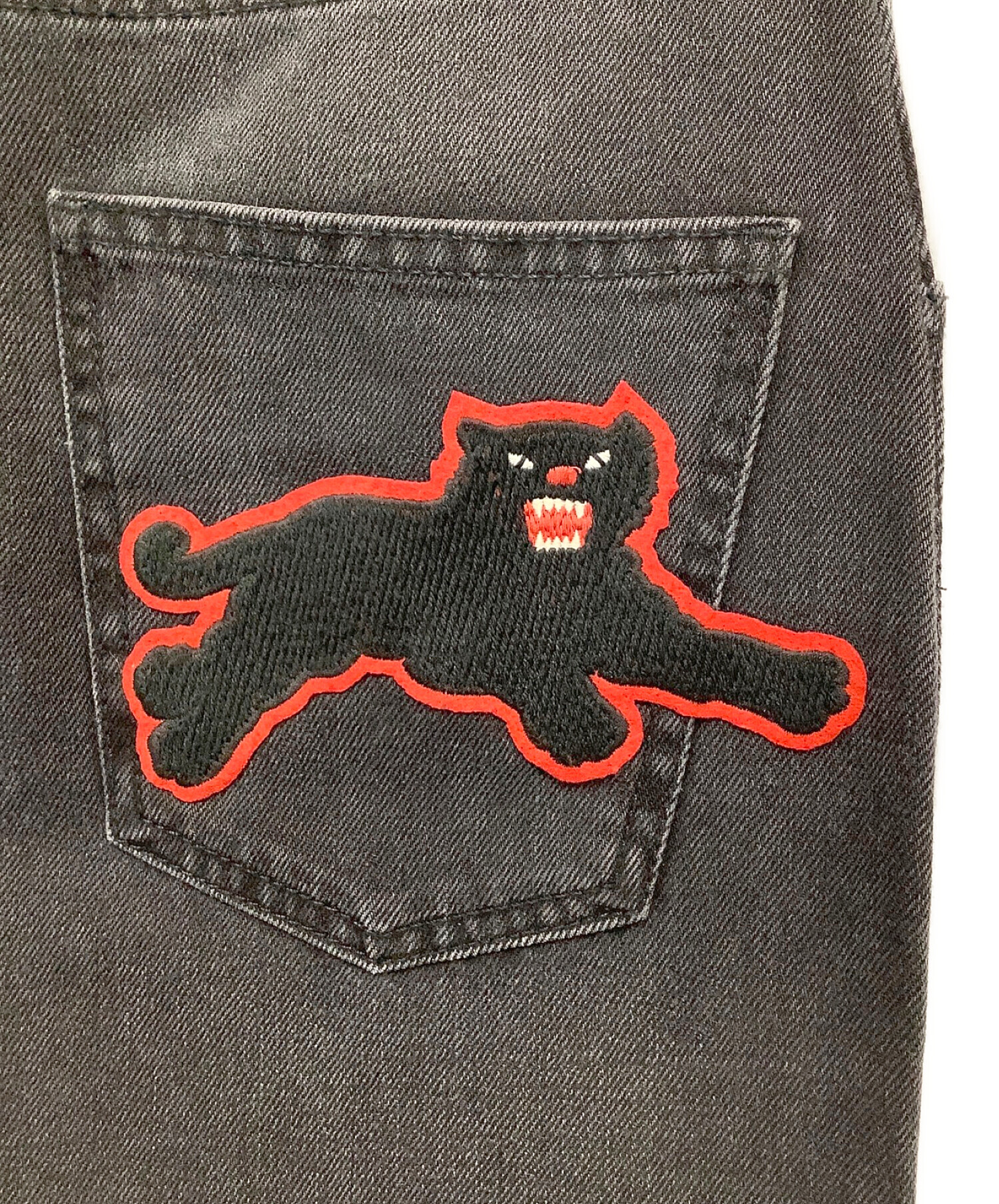 中古・古着通販】GUCCI (グッチ) Black Jeans With Puma Embroidery