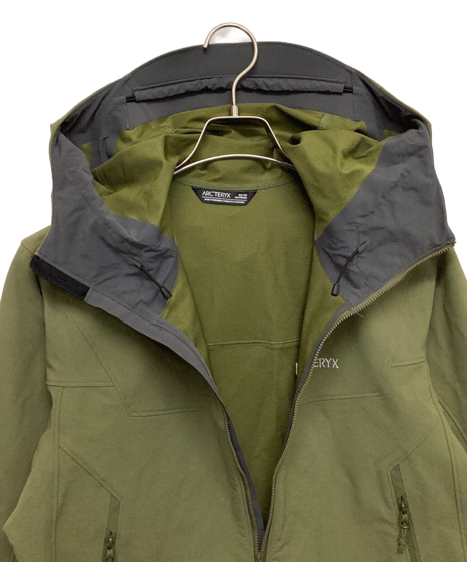 中古・古着通販】ARC'TERYX (アークテリクス) マウンテンパーカー