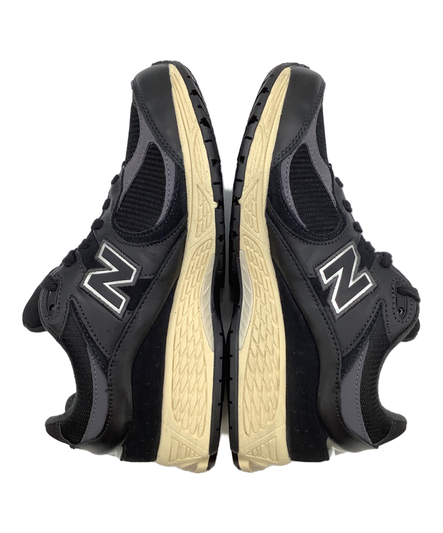 中古・古着通販】NEW BALANCE (ニューバランス) M2002RIB ブラック サイズ:US7｜ブランド・古着通販  トレファク公式【TREFAC FASHION】スマホサイト