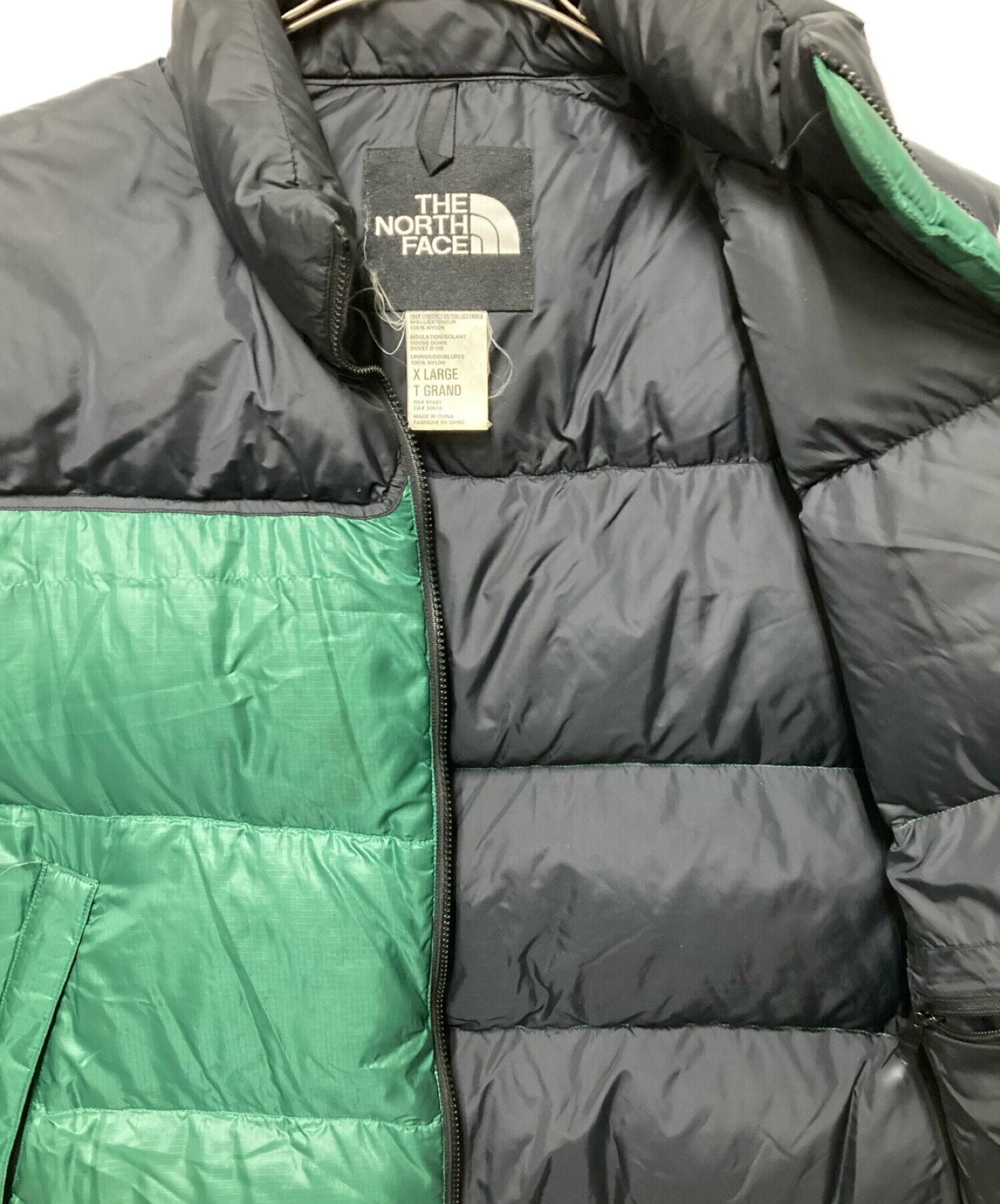 THE NORTH FACE (ザ ノース フェイス) ヌプシダウンベスト ブラック×グリーン サイズ:XL