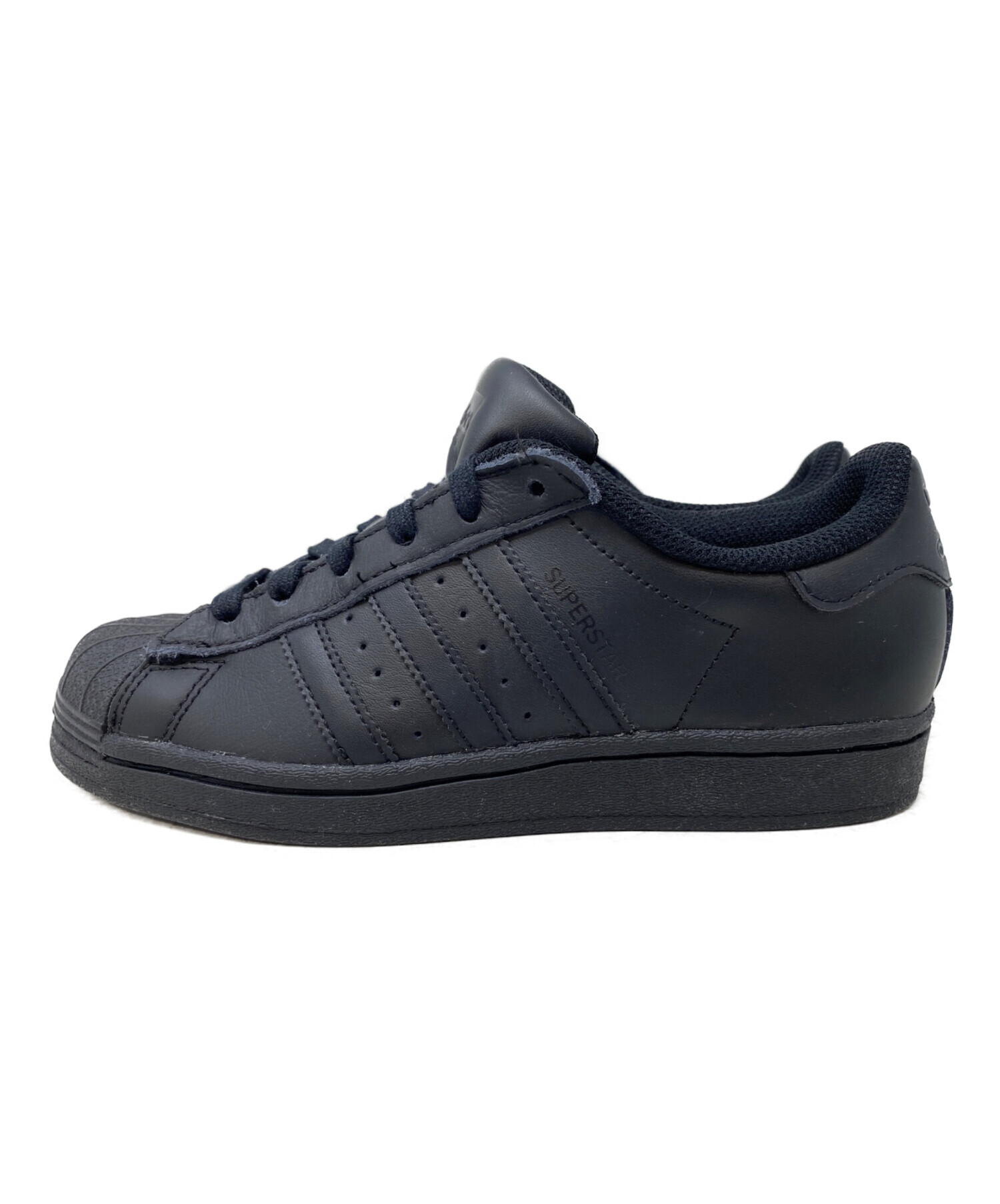 中古・古着通販】adidas (アディダス) ローカットスニーカー ブラック サイズ:US4.5｜ブランド・古着通販 トレファク公式【TREFAC  FASHION】スマホサイト