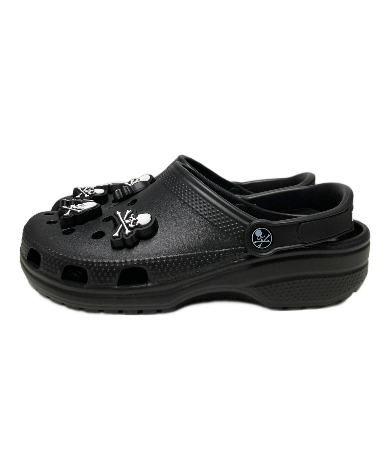 中古・古着通販】Mastermind JAPAN (マスターマインド ジャパン) crocs (クロックス) サンダル ブラック サイズ:8  未使用品｜ブランド・古着通販 トレファク公式【TREFAC FASHION】スマホサイト