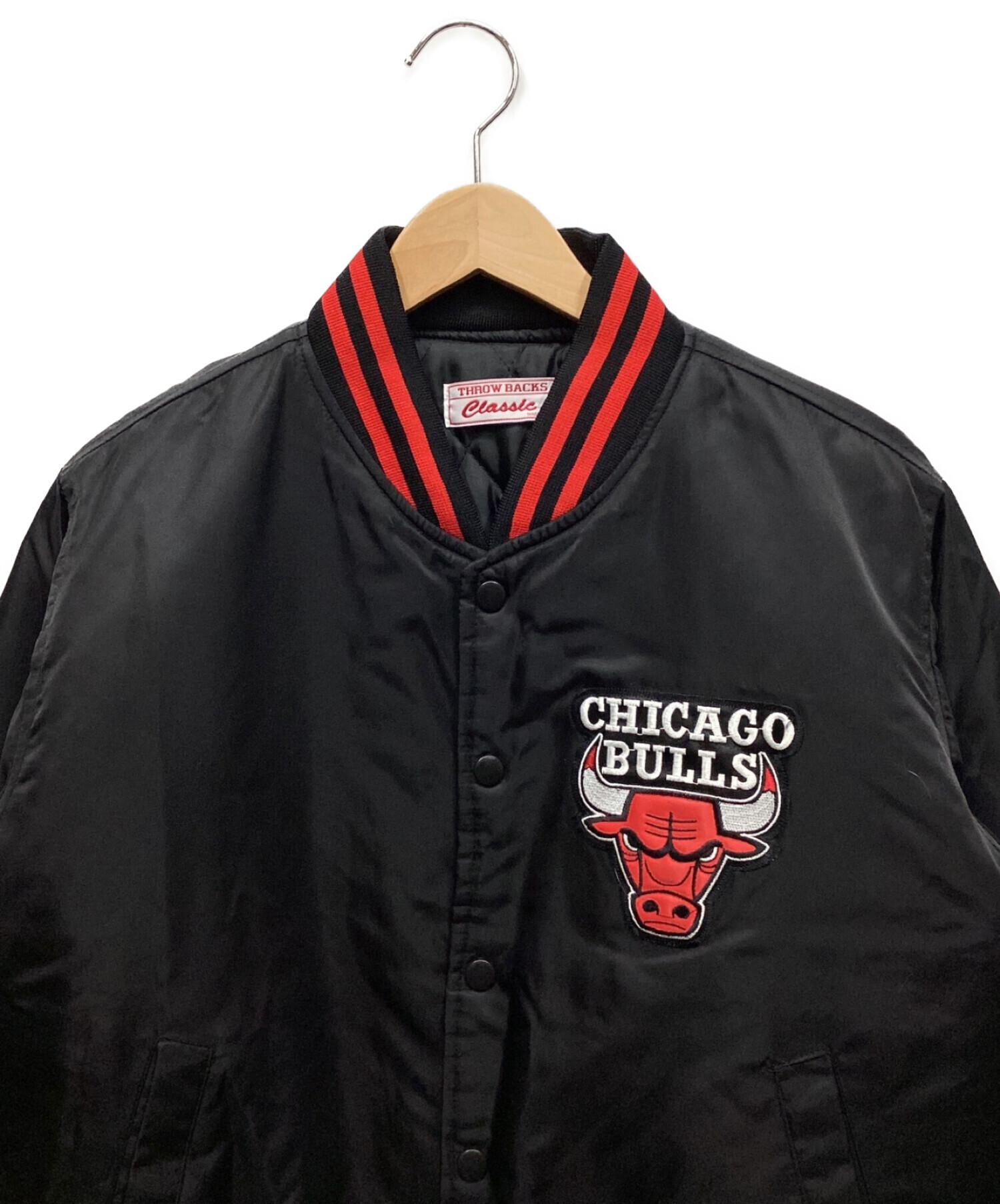 中古・古着通販】CHICAGO BULLS (シカゴブルズ) ブルゾン ブラック 