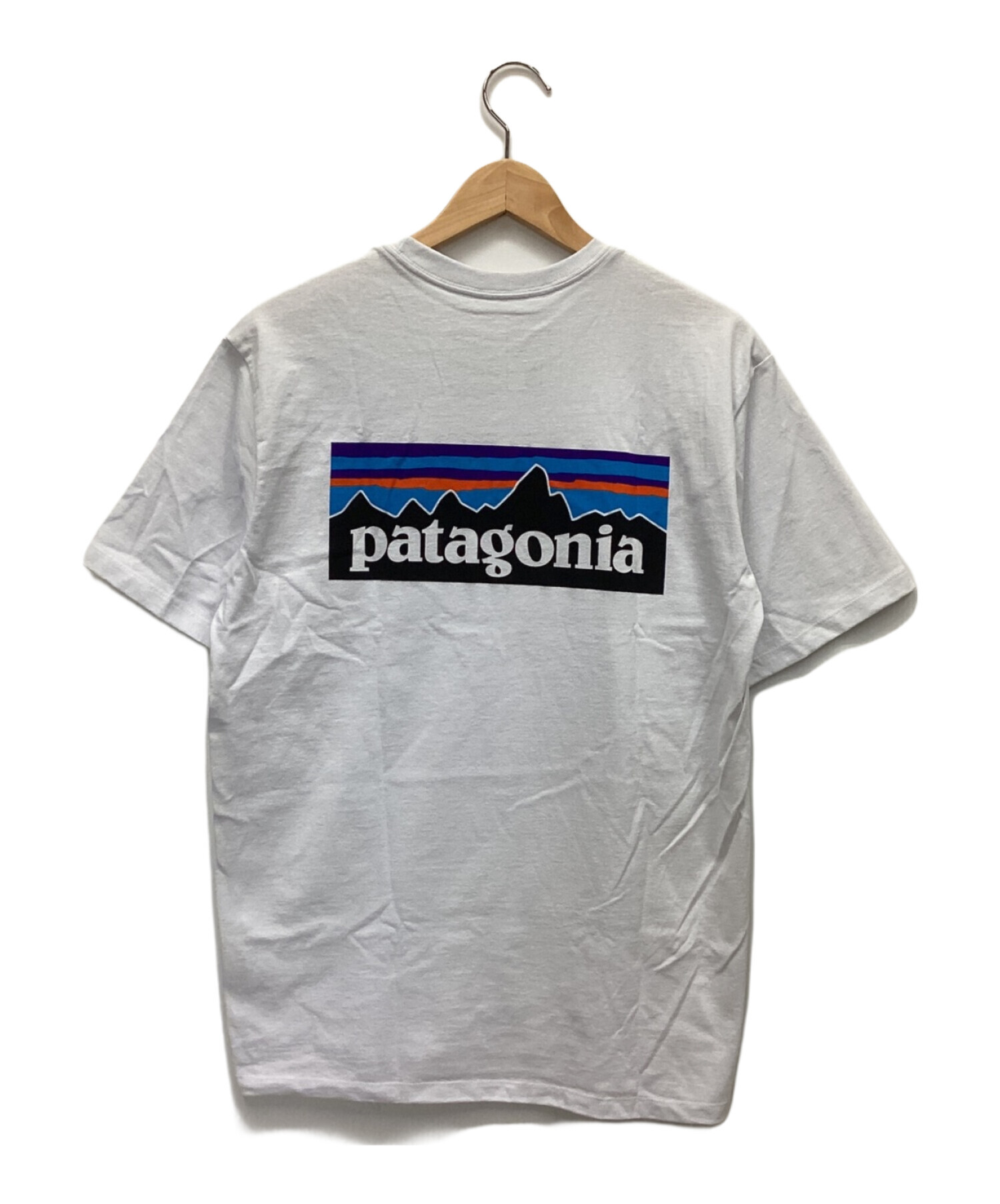 Patagonia (パタゴニア) P-6ロゴ・レスポンシビリティー ホワイト サイズ:S 未使用品