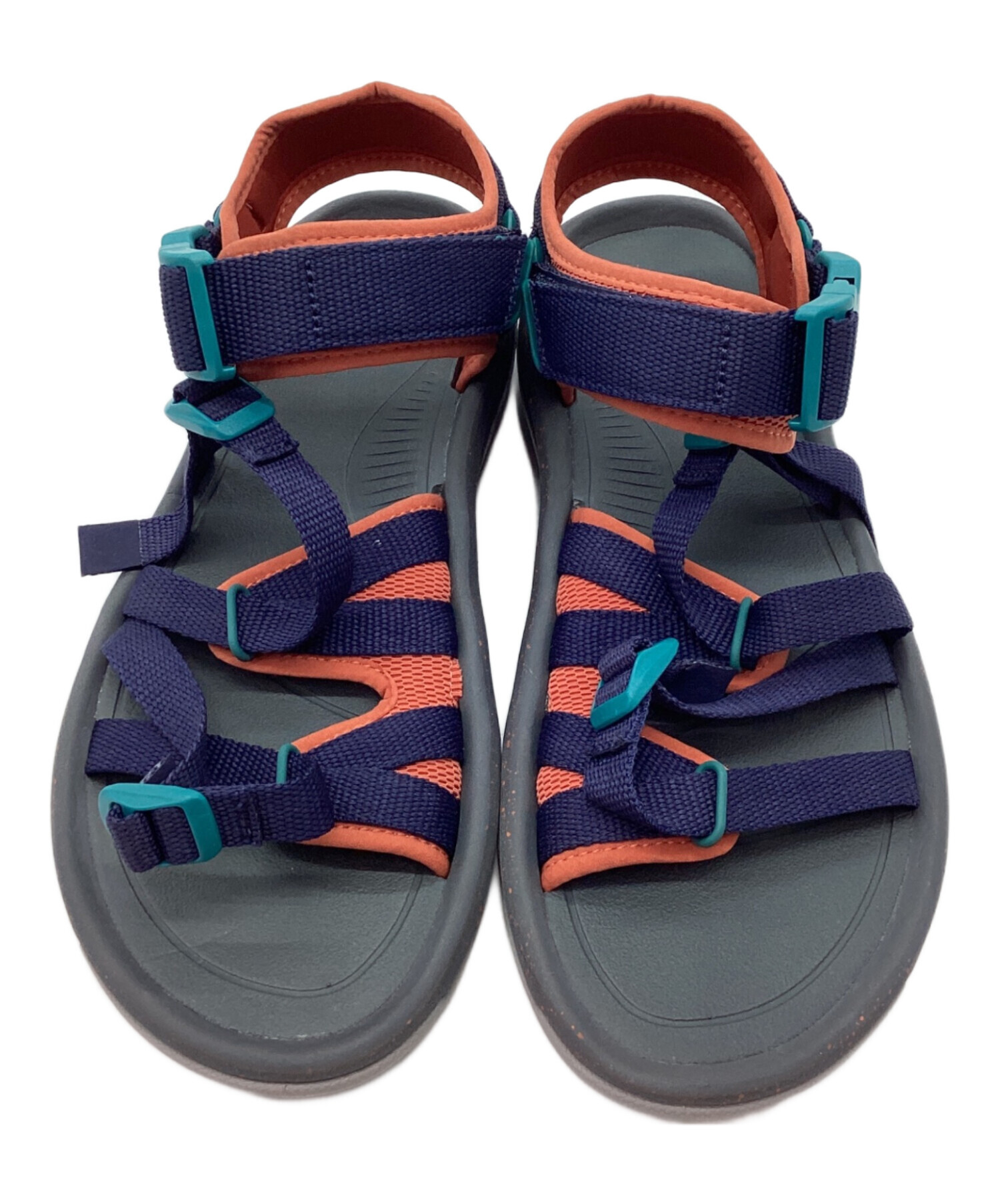 teva サンダル ストア 台湾