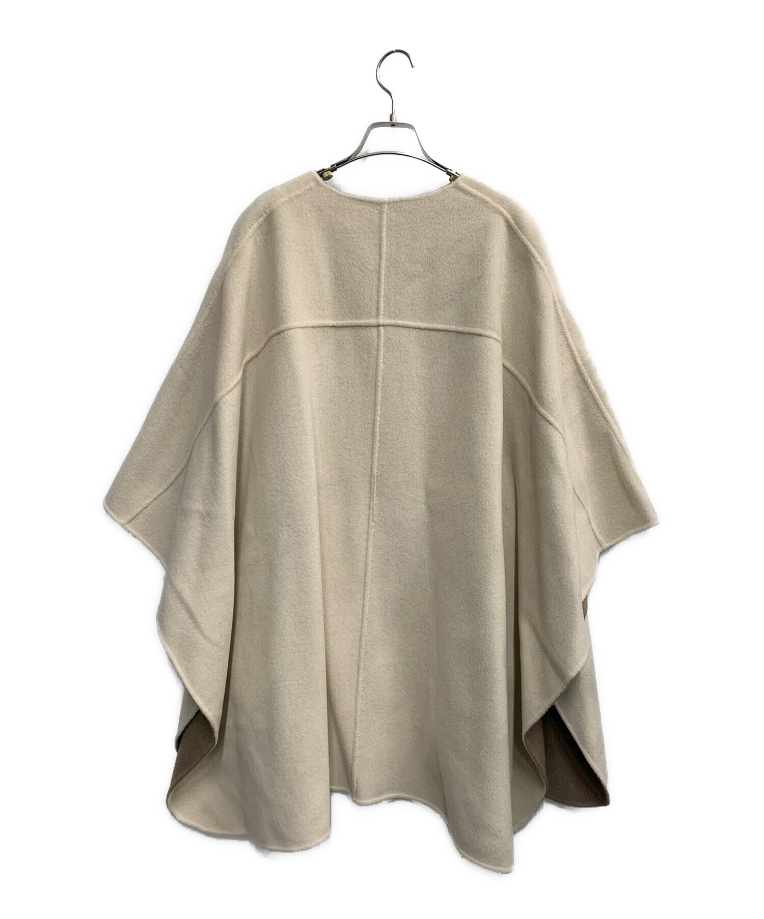 REVER SEWING CAPE