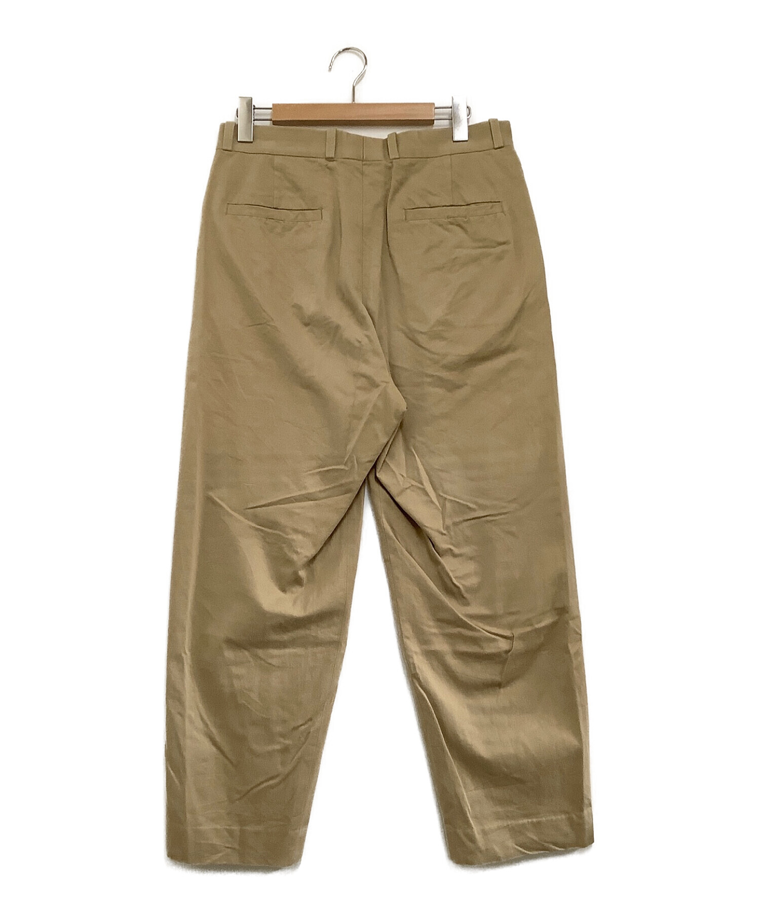 YAECA (ヤエカ) CHINO CLOTH PANTS TUCK TAPERED ベージュ サイズ:W32