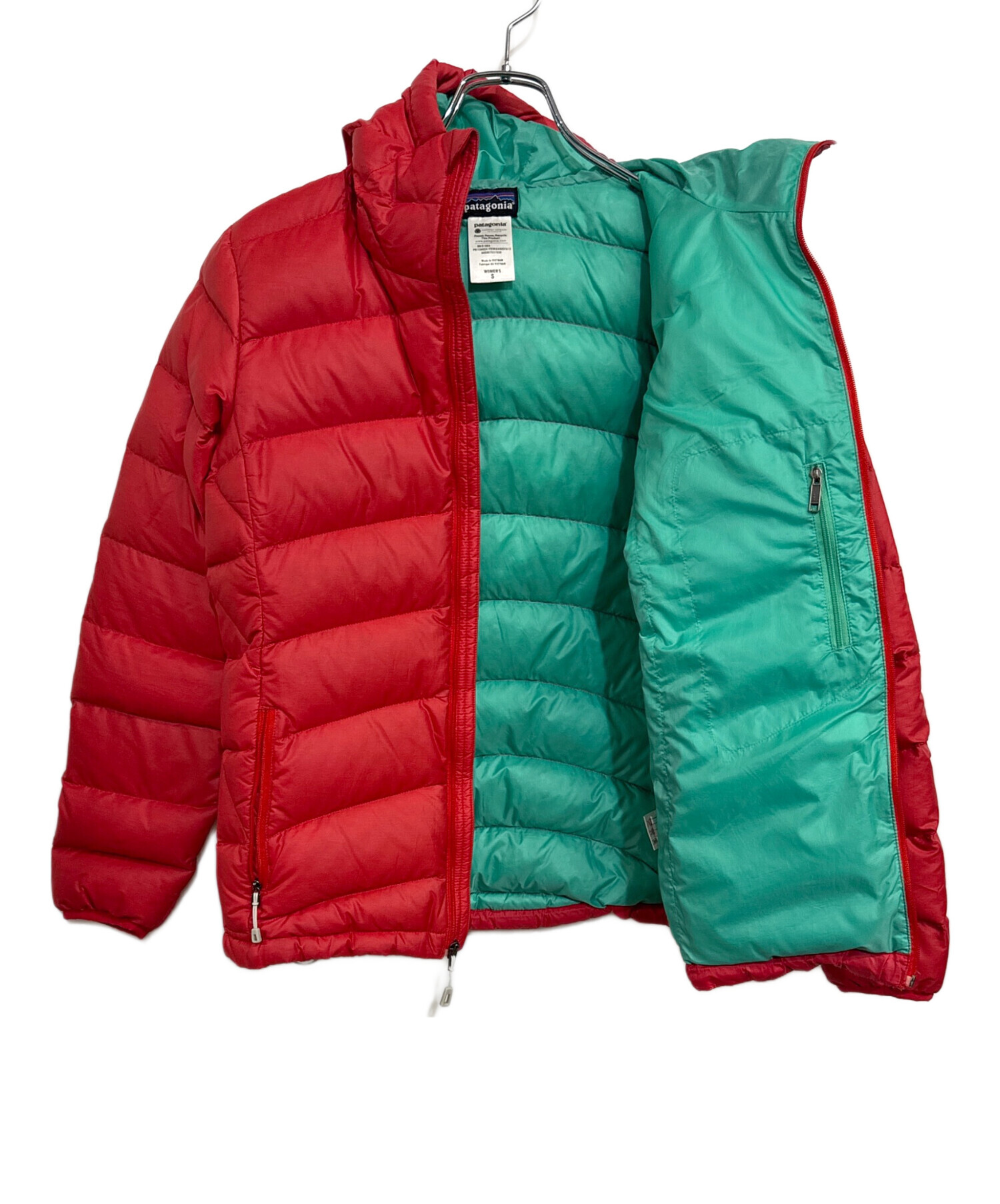 中古・古着通販】Patagonia (パタゴニア) ダウンセーターフーディ レッド サイズ:Ｓ｜ブランド・古着通販 トレファク公式【TREFAC  FASHION】スマホサイト