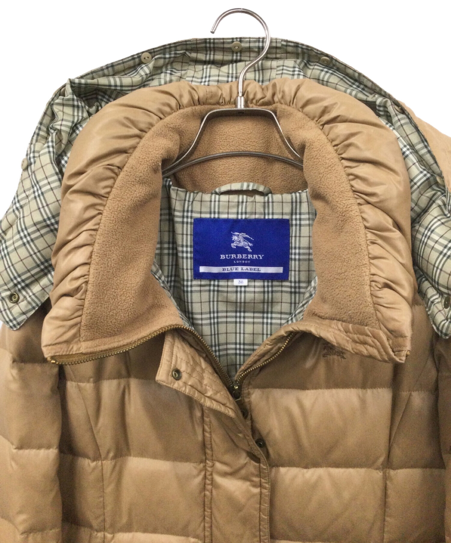 BURBERRY BLUE LABEL (バーバリーブルーレーベル) ダウンコート ベージュ サイズ:38