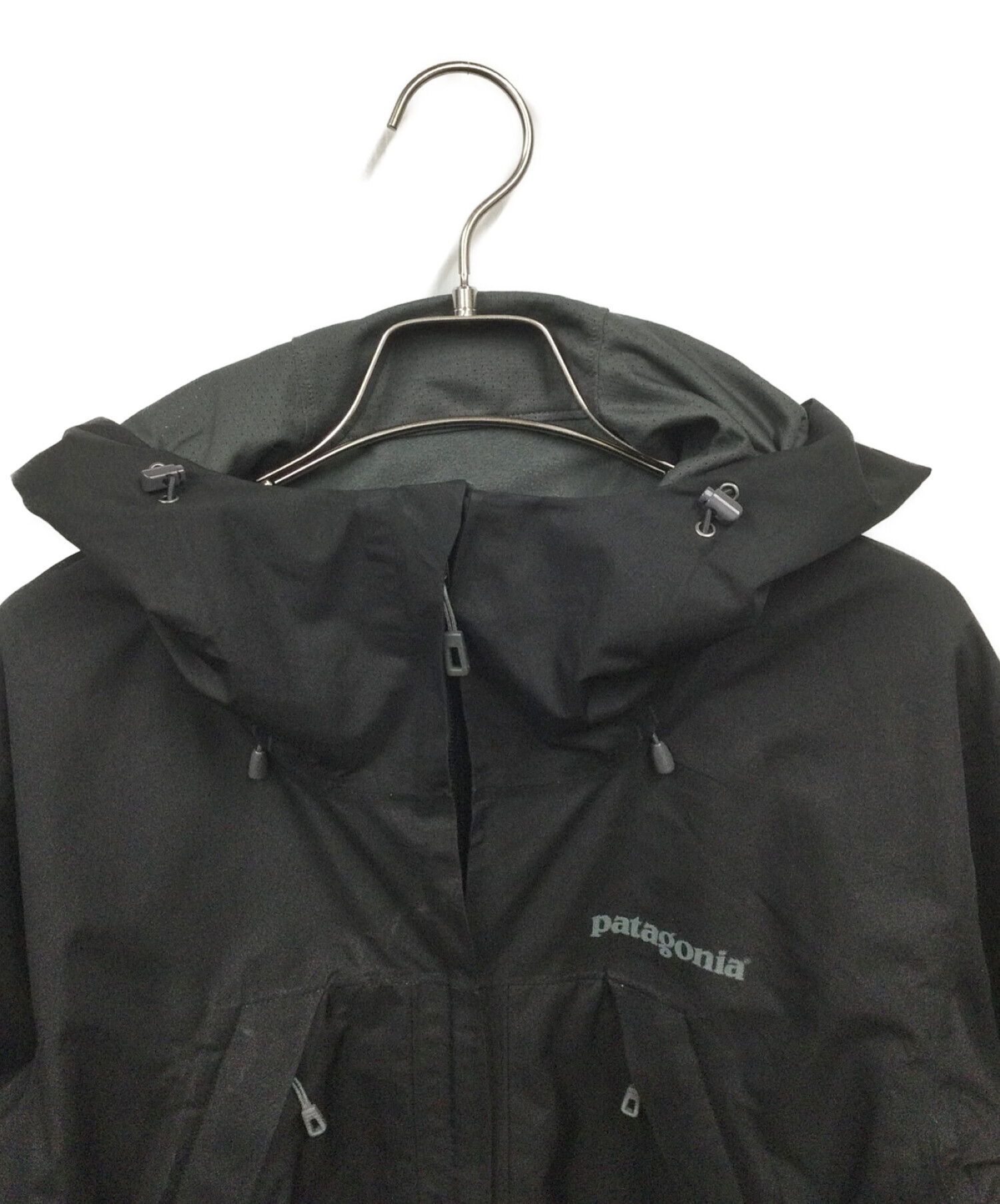 中古・古着通販】Patagonia (パタゴニア) ストームジャケット ブラック ブラック サイズ:XS｜ブランド・古着通販  トレファク公式【TREFAC FASHION】スマホサイト