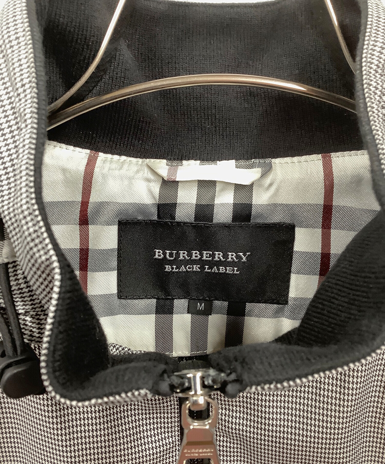 中古・古着通販】BURBERRY (バーバリー) ベスト ホワイト サイズ:M｜ブランド・古着通販 トレファク公式【TREFAC  FASHION】スマホサイト