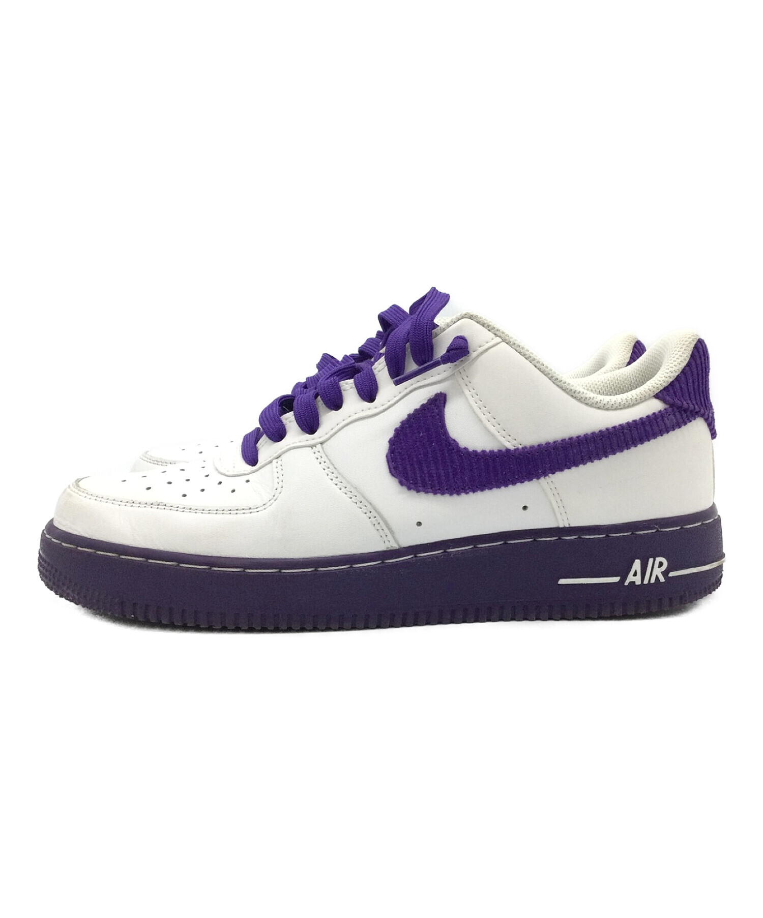 中古・古着通販】NIKE (ナイキ) AIR FORCE 1 07 LV8 EMB ホワイト