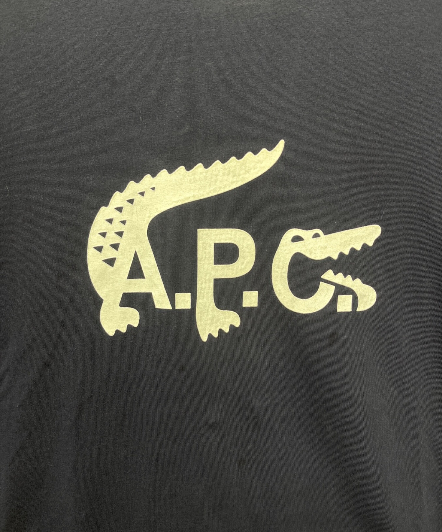 A.P.C×LACOSTE (アーペーセー × ラコステ) プリントTシャツ ネイビー サイズ:XL