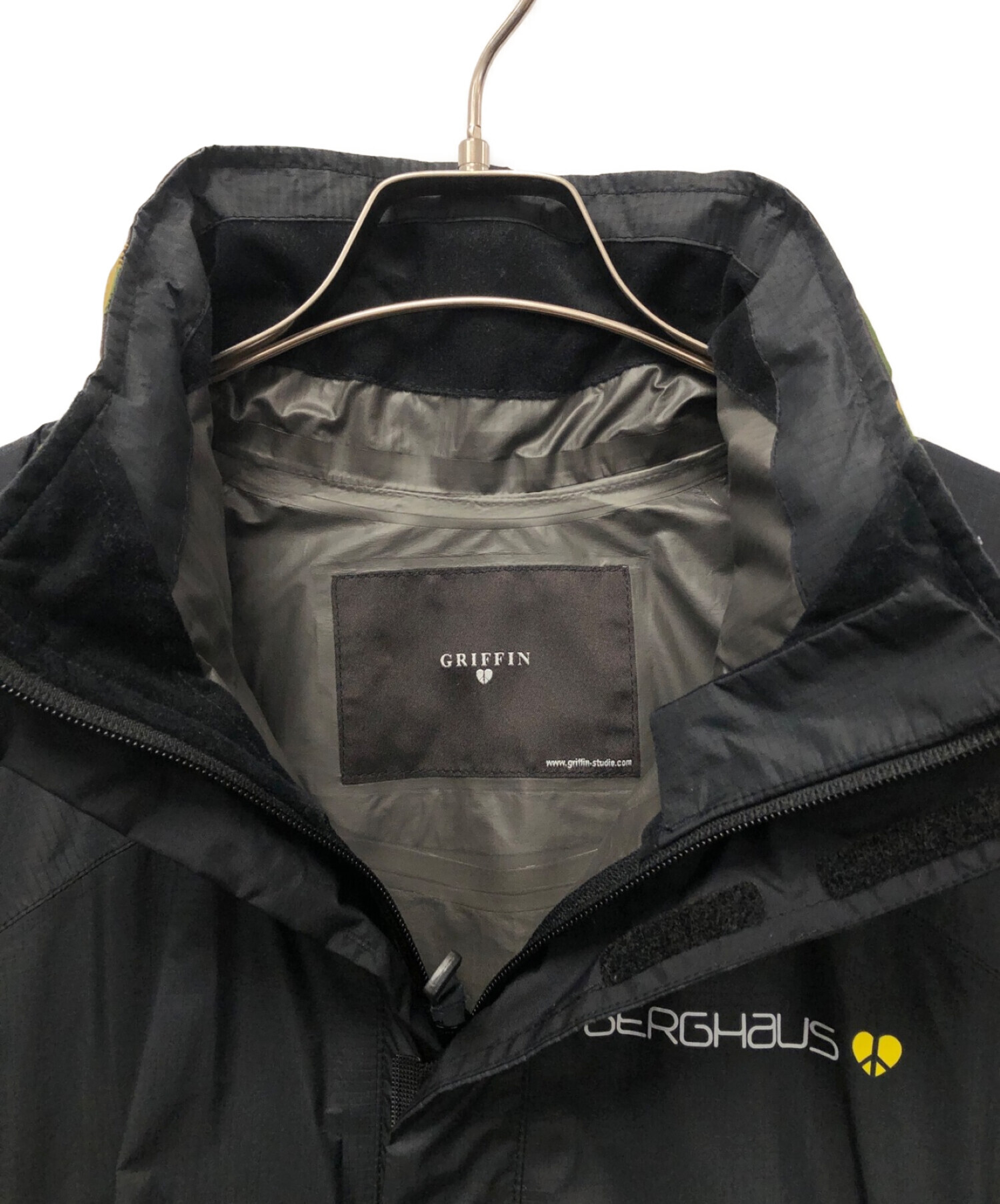 GRIFFIN×BERGHAUS (グリフィン × バーグハウス) マウンテンパーカー ブラック サイズ:L