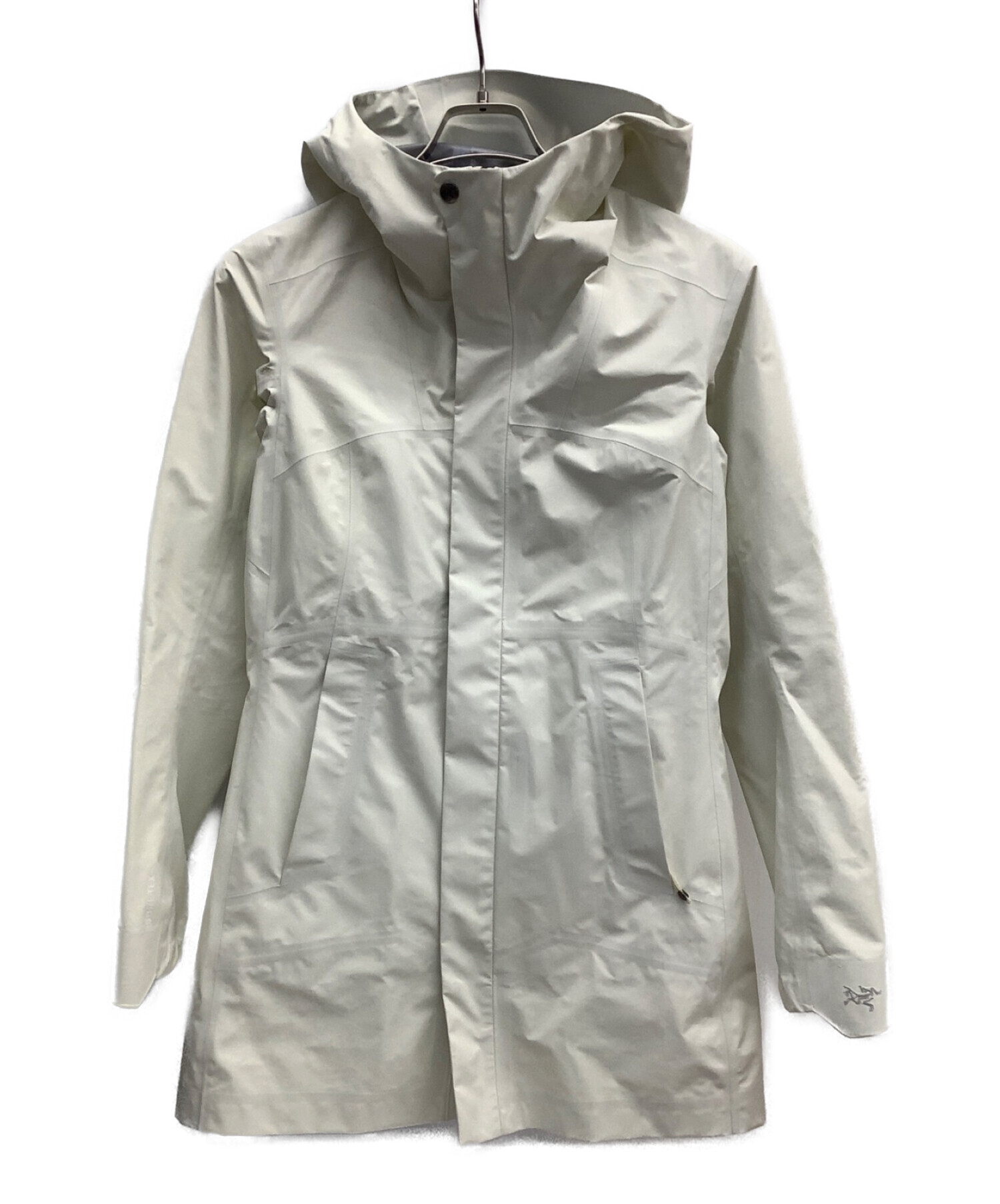 中古・古着通販】ARC'TERYX (アークテリクス) マウンテンパーカー オフ