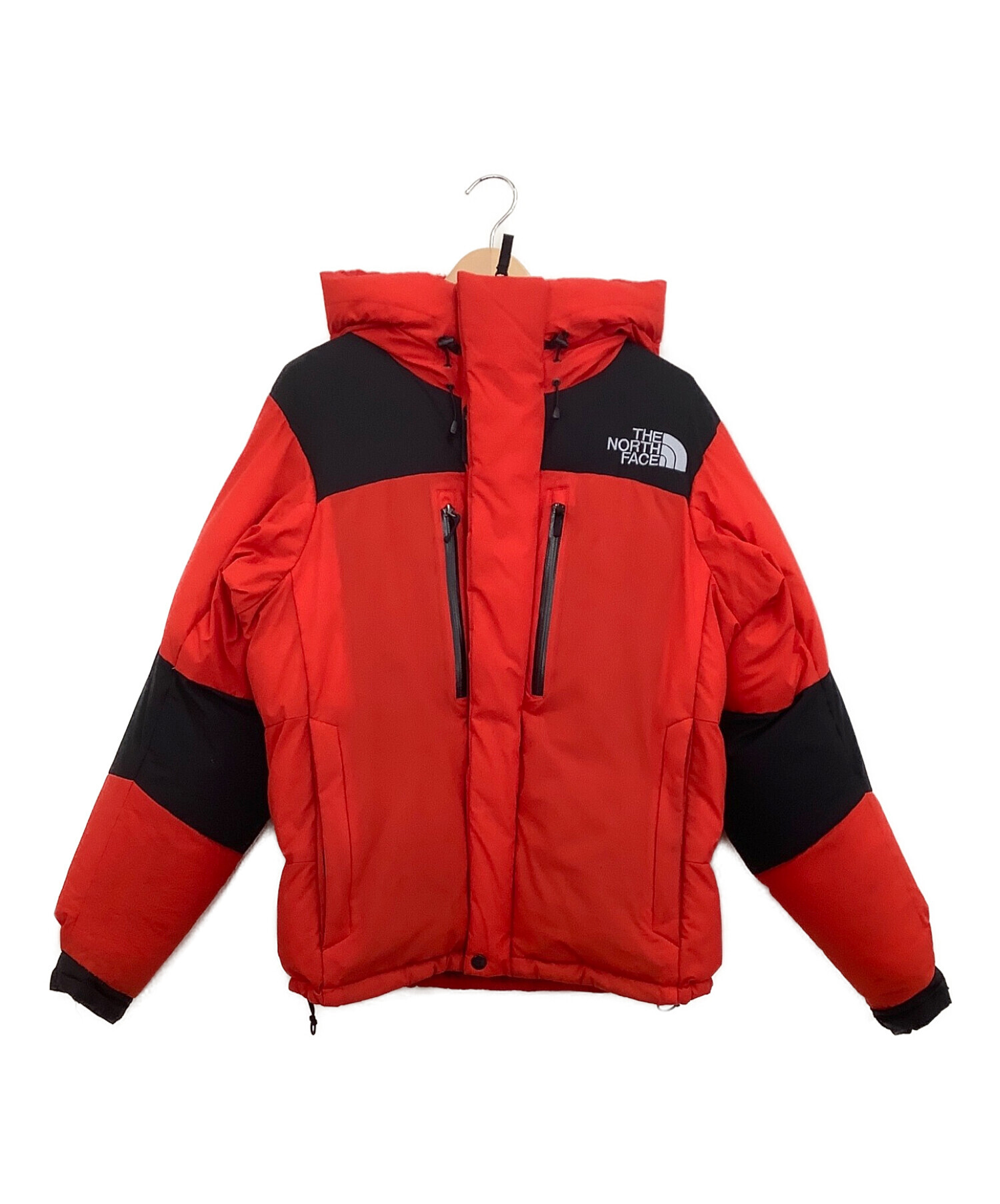 THE NORTH FACE (ザ ノース フェイス) バルトロライトジャケット ファイアリーレッド サイズ:Ｍ