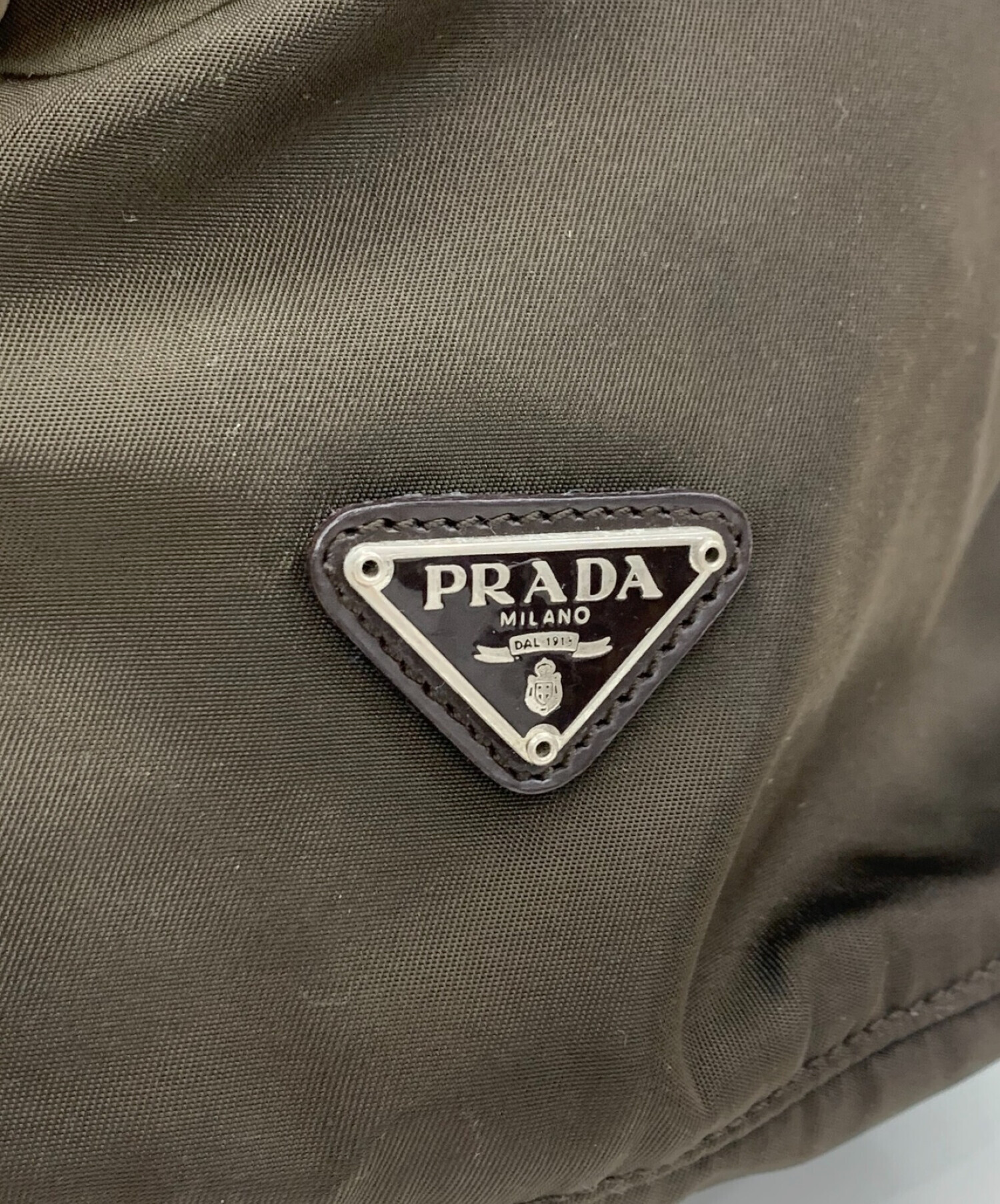 中古・古着通販】PRADA (プラダ) ナイロン巾着ポーチ オリーブ ...