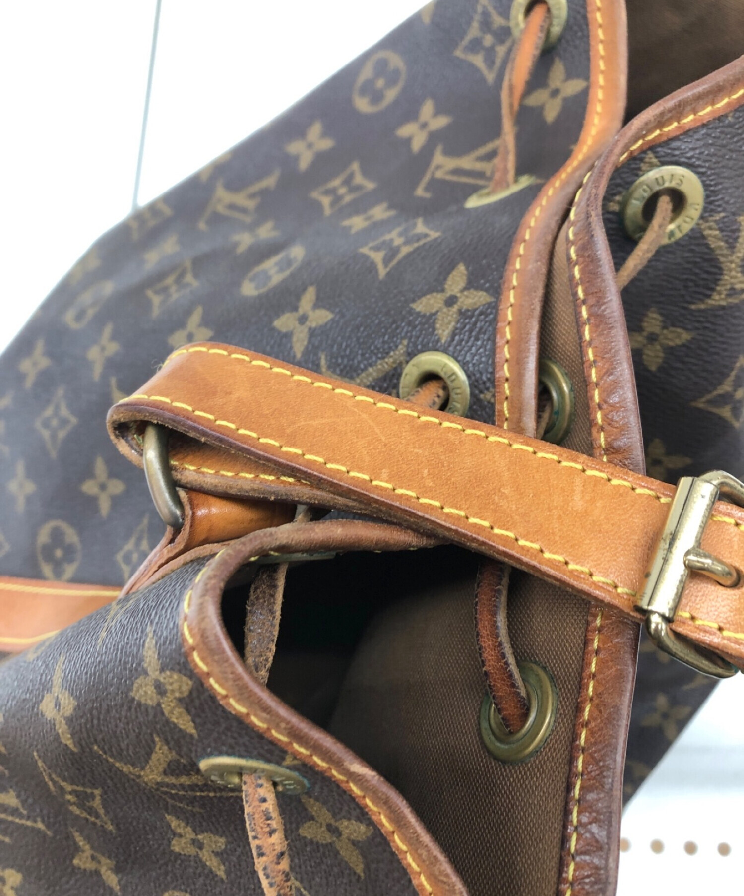 LOUIS VUITTON (ルイ ヴィトン) ショルダーバッグノエ