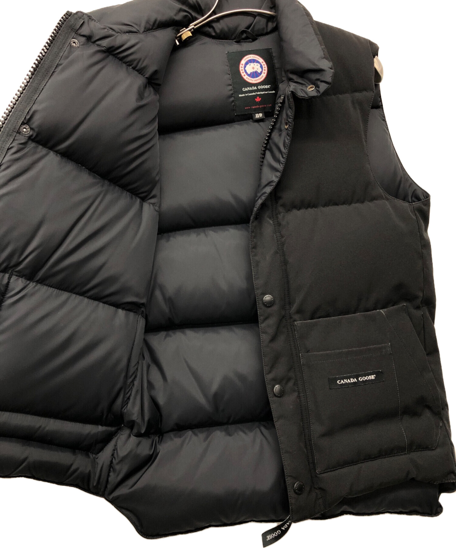 中古・古着通販】CANADA GOOSE (カナダグース) ダウンベスト ブラック サイズ:XS｜ブランド・古着通販 トレファク公式【TREFAC  FASHION】スマホサイト