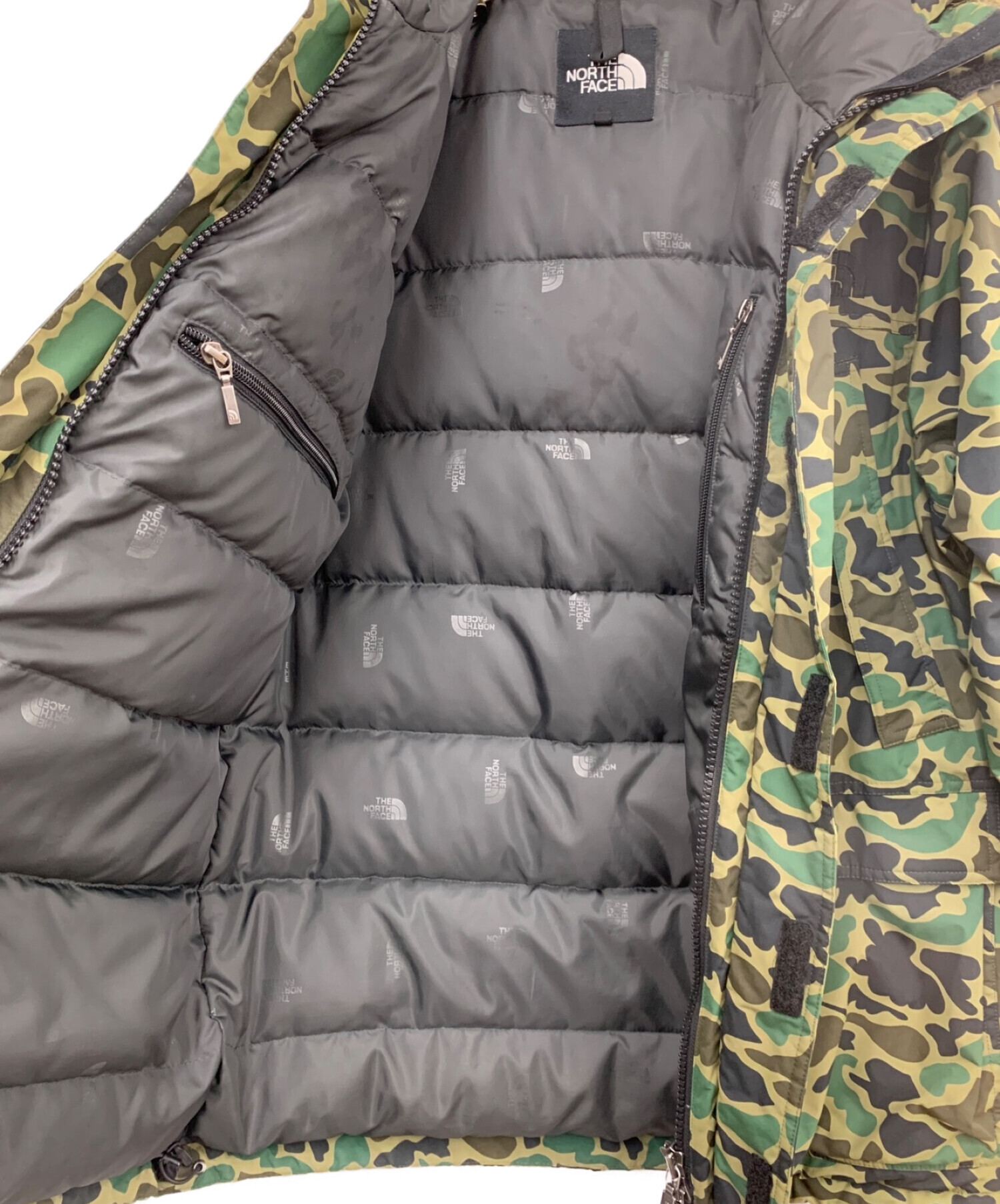 THE NORTH FACE (ザ ノース フェイス) スヌープダウンジャケット グリーン サイズ:SIZE S