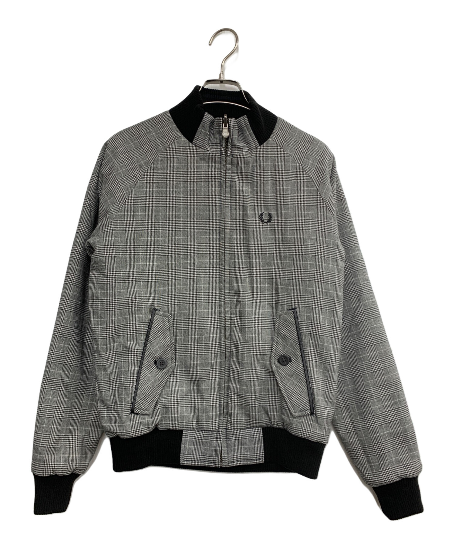 中古・古着通販】FRED PERRY (フレッドペリー) リバーシブルキルティングジャケット グレー×ブルー サイズ:SIZE S｜ブランド・古着通販  トレファク公式【TREFAC FASHION】スマホサイト