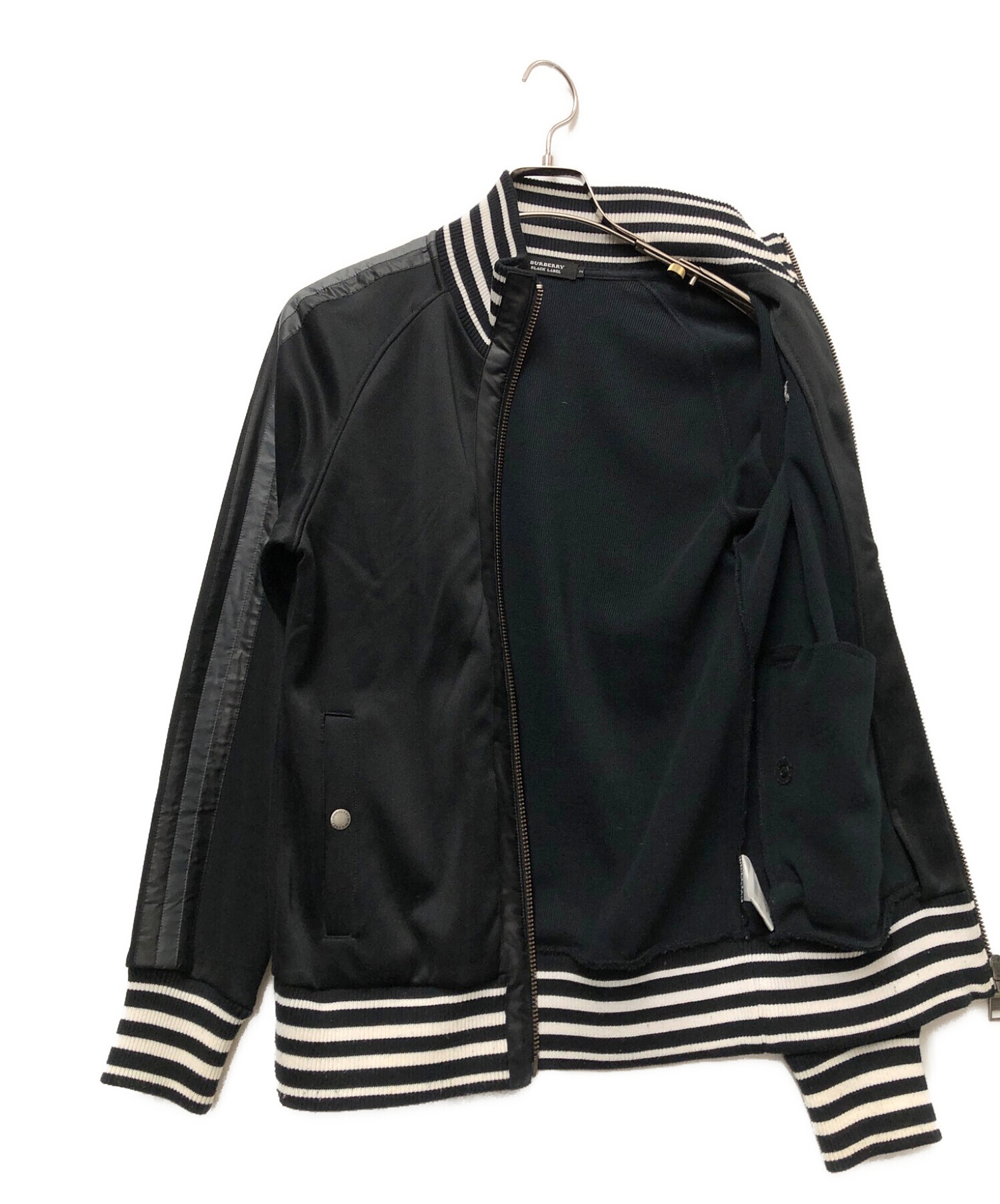 【中古・古着通販】BURBERRY BLACK LABEL (バーバリーブラックレーベル) トラックジャケット ブラック サイズ:M｜ブランド・古着通販  トレファク公式【TREFAC FASHION】スマホサイト