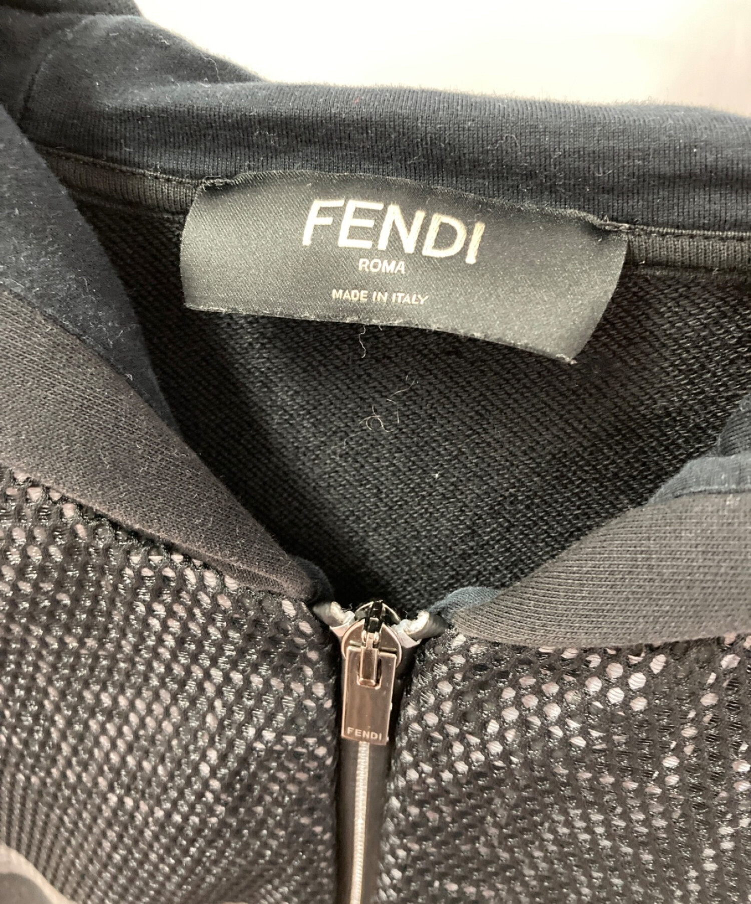 中古・古着通販】FENDI (フェンディ) ジップパーカー ブラック サイズ