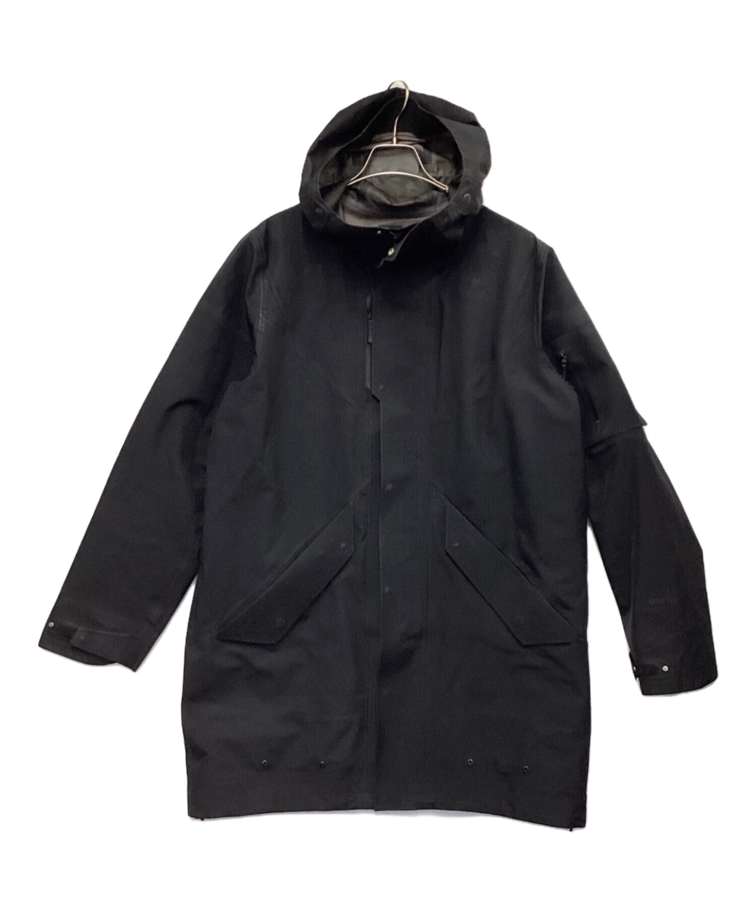 中古・古着通販】GOLDWIN (ゴールドウイン) HOODED GORE-TEX COAT（フーデッド ゴア－テックス コート） ブラック  サイズ:M｜ブランド・古着通販 トレファク公式【TREFAC FASHION】スマホサイト